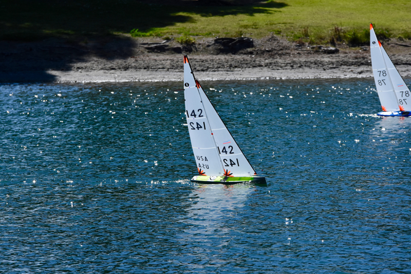 044